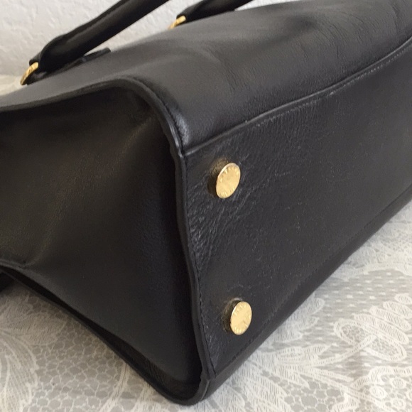 Michael Kors Hamilton Bag - Picture 5 of 8